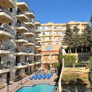 white-dolphin-holiday-complex-qawra.qawrahotelsmalta.org/